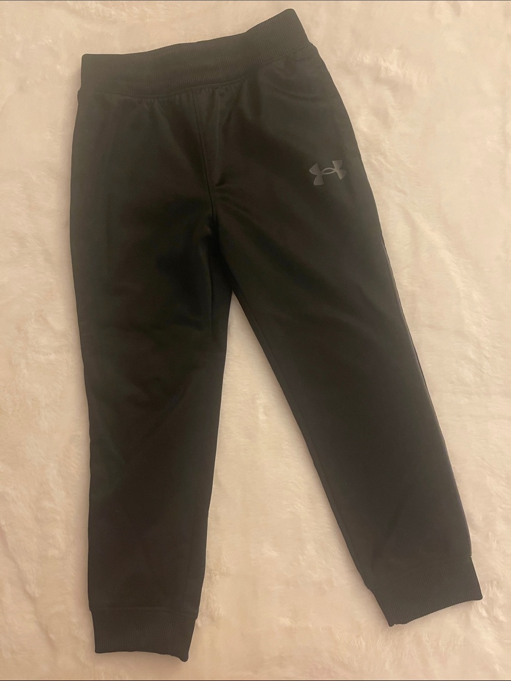 Under Armour Kids' Black Athletic Joggers SZ 4